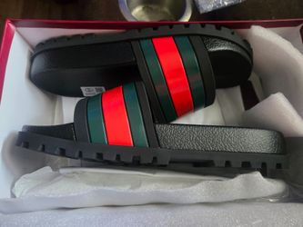 Mens slides