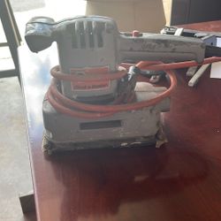 Black & Decker Sander