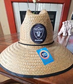 Rider's straw hat