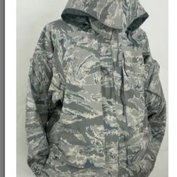 New Never Used Military Jacket Size L $30 Check Out All Pictures 