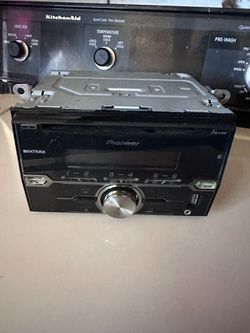 Pioneer MIXTRAX bluetooth deck and two memphis 6x9s