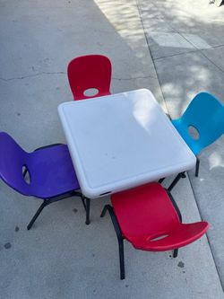 LIFETIME - 4 Kids Stacking Chairs and 1 Folding Table $100
