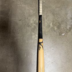 Victus Tatis 21 Wood Bat 33 -3