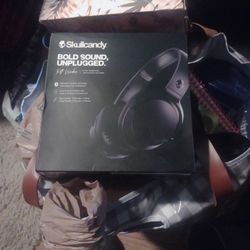 Skull Candy Bluetooth Headphones 