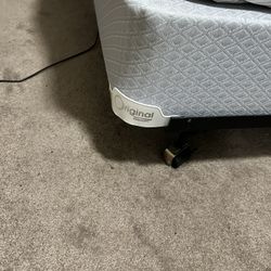 Full - Classic Luxury Firm Set fom Original Mattress Factory