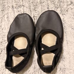 Girls Ballet slippers Size 10