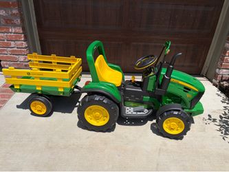 John Deer ride on tractor