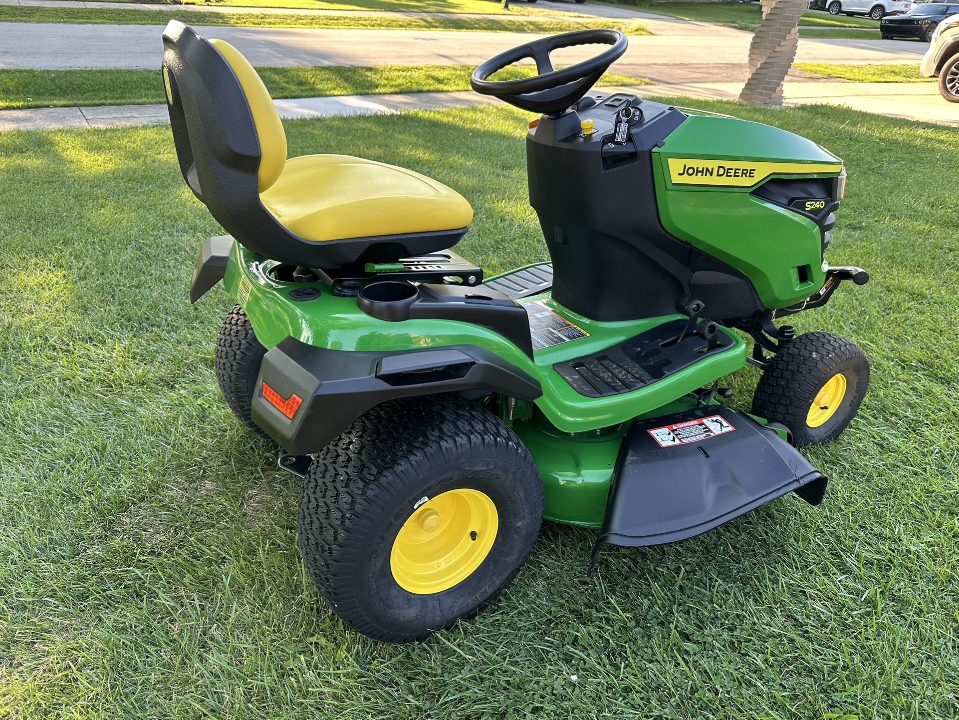 John Deere S240 Tractor Mower Only 124h Kawasaki Engine
