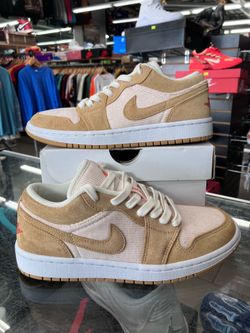 Women’s Air Jordan 1 Low SE Twine Orange Quartz Corduroy