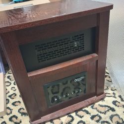 Comfort Zone Quartz Infrared Cabinet Heater. 