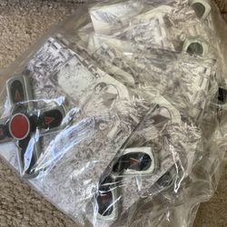 New 5 Pieces League Of Legends Riot Games PAX Fidget Spinners Heavy Metal