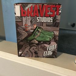 Brave Studios Hulk  Slippers 