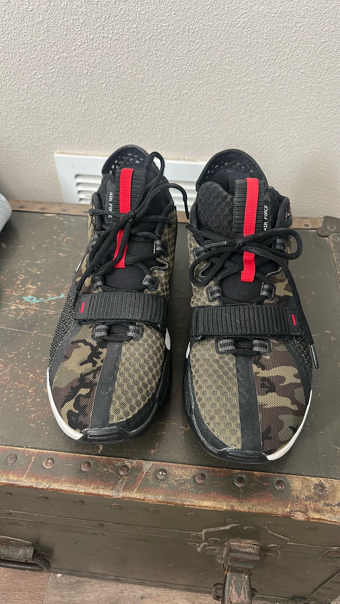 Nike Air Force Max Size 11.5