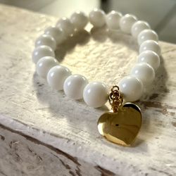 Handmade White Agate Stretch Bracelet with Heart Charm