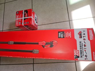 pole chainsaw with battery