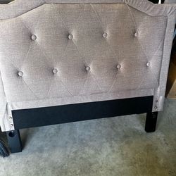 Twin Rear bed set and bed frame