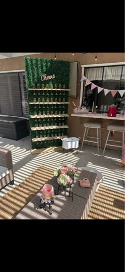 Champagne wall