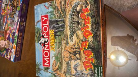 Monopoly Digs N Dinos Junior Board Game
