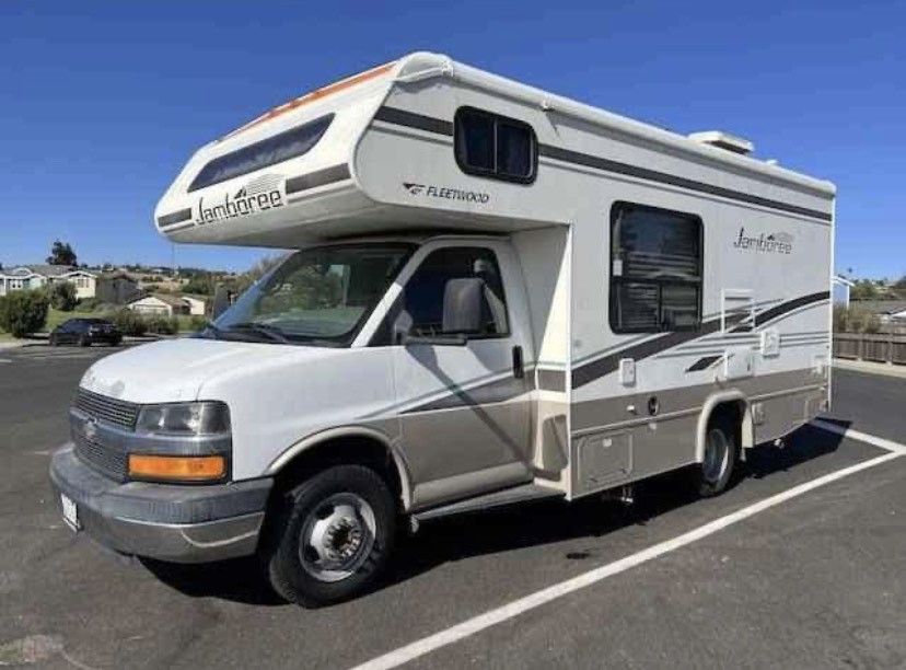 Jamboree Rv 2005 Fleetwood Jamboree 22b for Sale in Santa Ana, CA - OfferUp