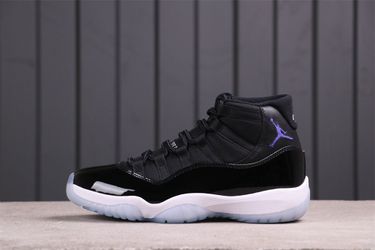 Air Jordan 11 “Space Jam”
