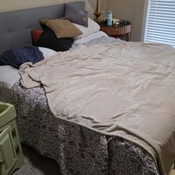 King Bed For Sale