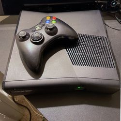 RGH3 Xbox 360 S Trinity / 500GB HDD / Controller + Cables