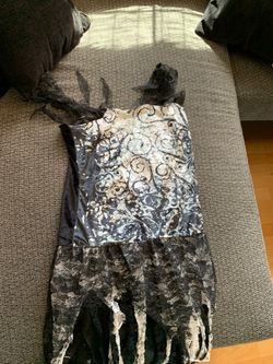 Costume
