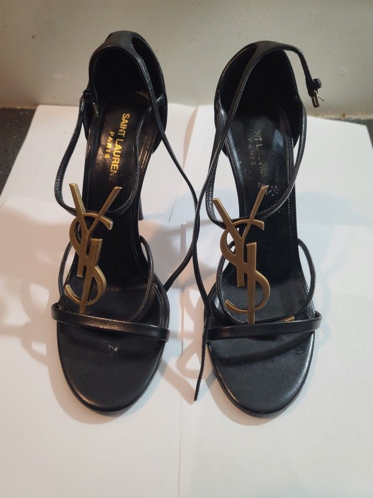 Yves Saint Laurent