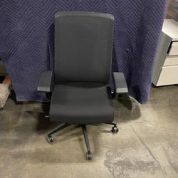 Haworth Very Desk Chairs! We Also Have Standing Desks!