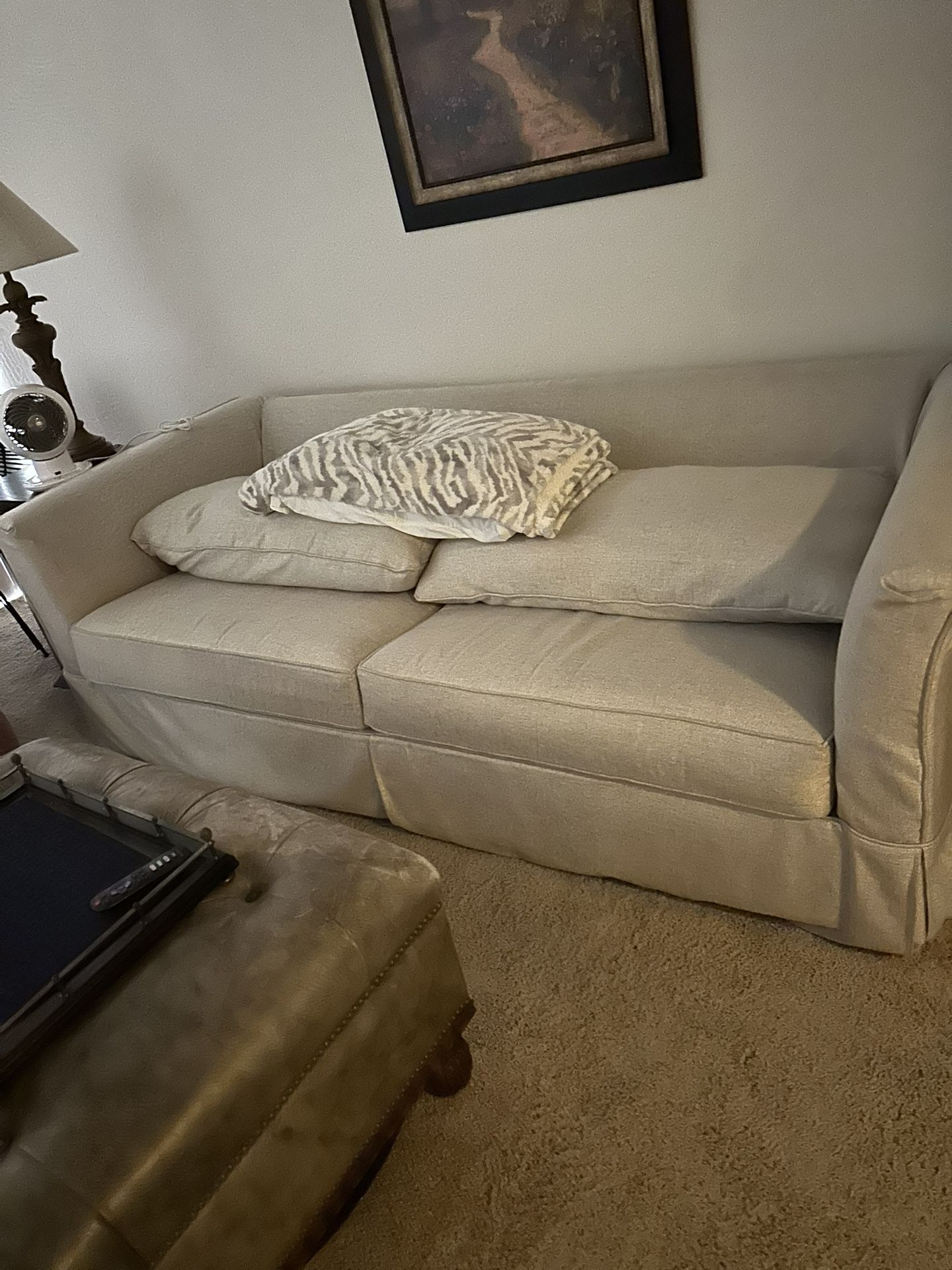 Moving Sale Couch, 2 Chairs, 2 Ottoman 