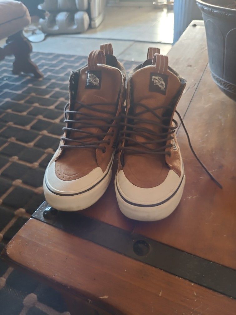 Vans Sk8 MTE HI-2 Size 8 Mens 9.5 Womens