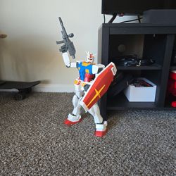 Mega Sized Gundam Model