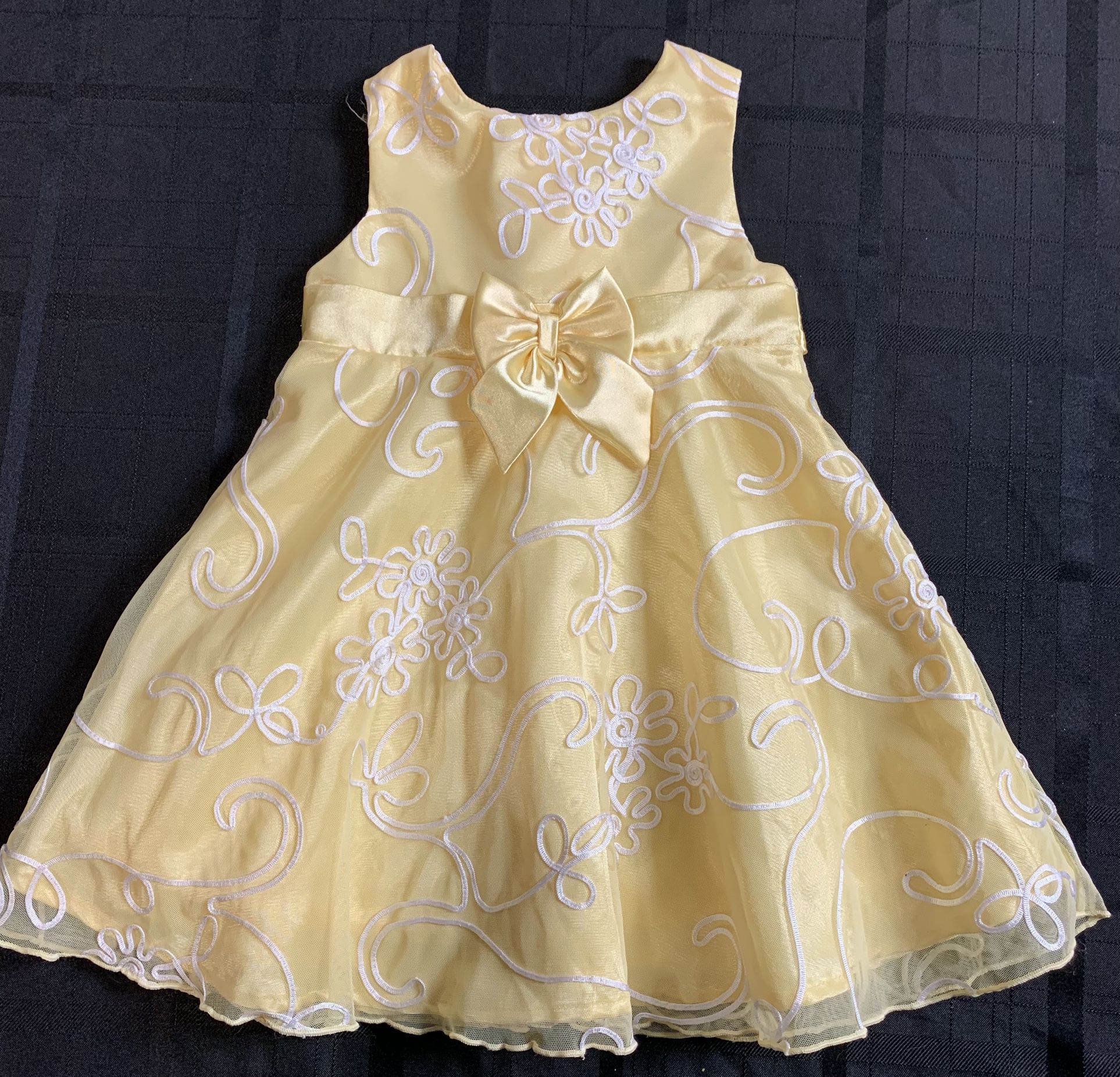 George toddler girls size 3T yellow spring easter dress 
