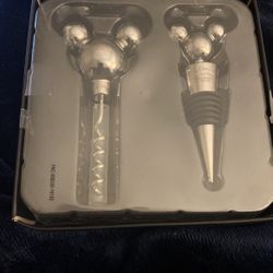Nib Disney Wine Bottle Corkscrew And Bottle Stopper 