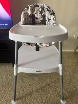 Evenflo Eat and Grow 4-in-1 Convertible High Chair (Pop Star White)