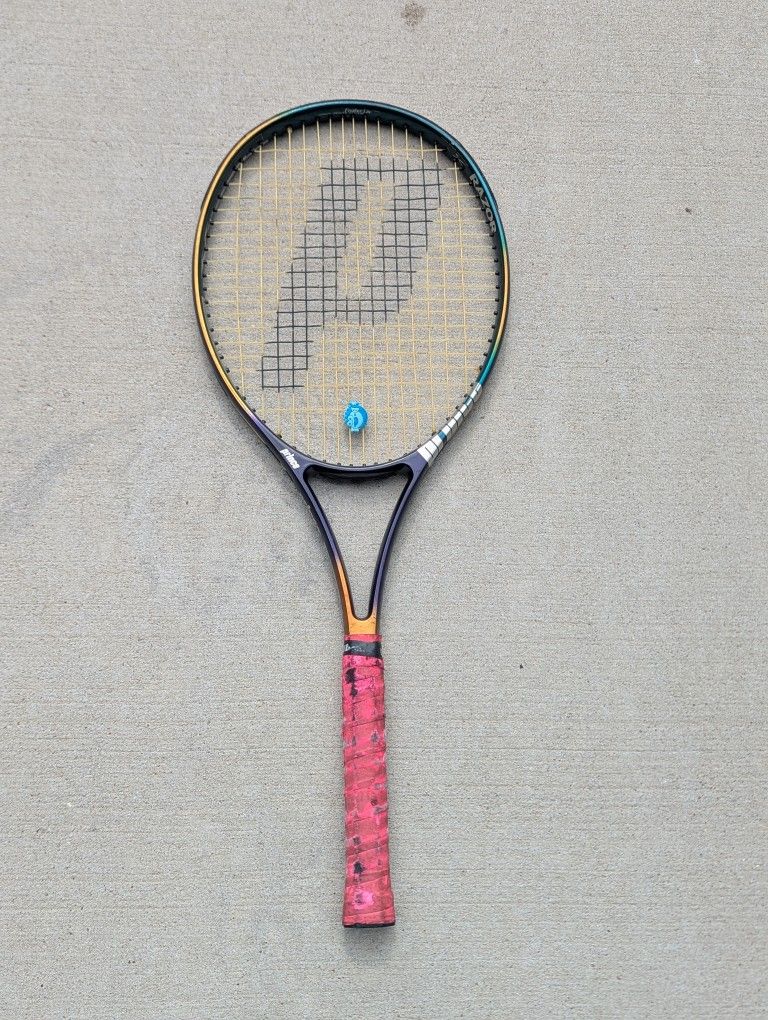 Prince Tennis Racket Racquet Razor LITE 107" 690cm oversized sweet spot Graphite Tournament Nylon
Needs grip tape replaced
Be sure to check out all