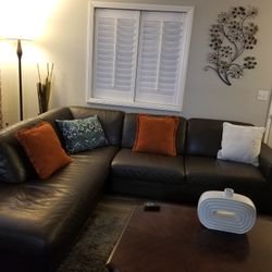 Very nice Clean Leather sofa 