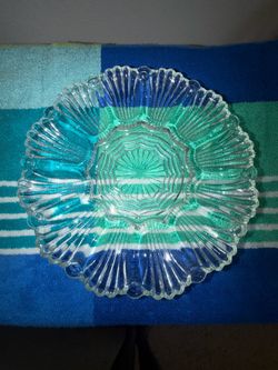 BEAUTIFUL DESIGNER GLASS PLATE! Please check my more listings!