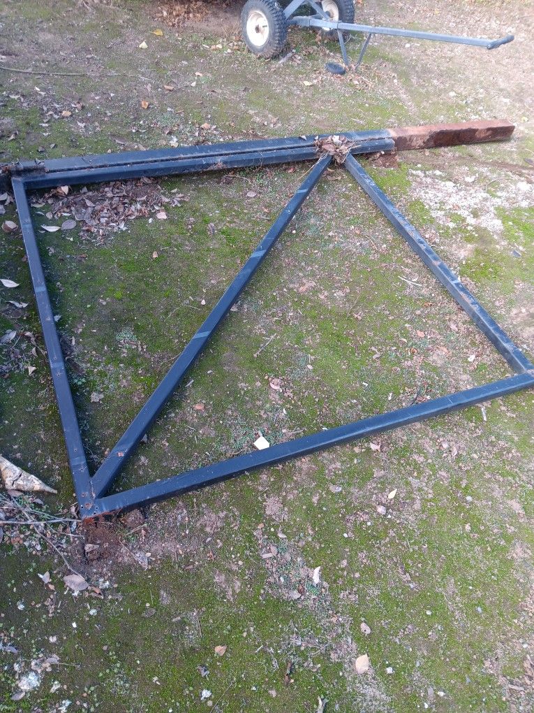 2 Metal Gates