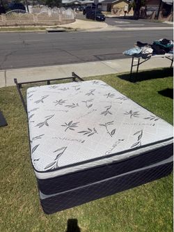 Twin  bed