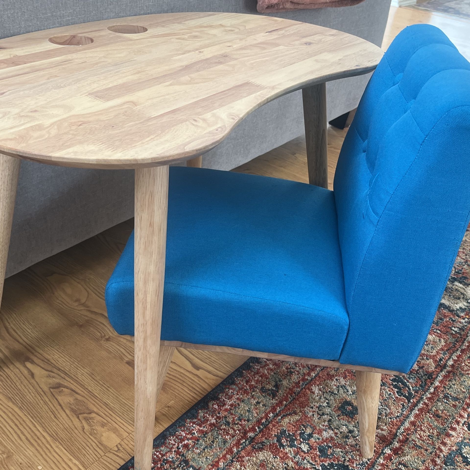 Toddler Desk With Cushioned Blue Chair
