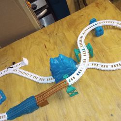 Thomas And Friends Snowy Mountain Rescue Trackmaster Set