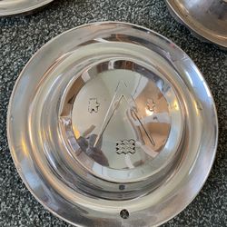 1953 Buick Hub Caps