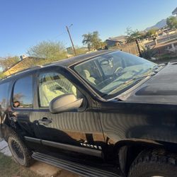 2007 Black Chevy Tahoe
