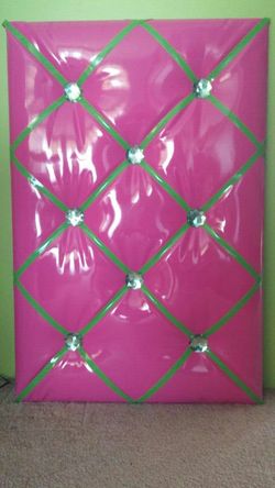 Wall picture holder