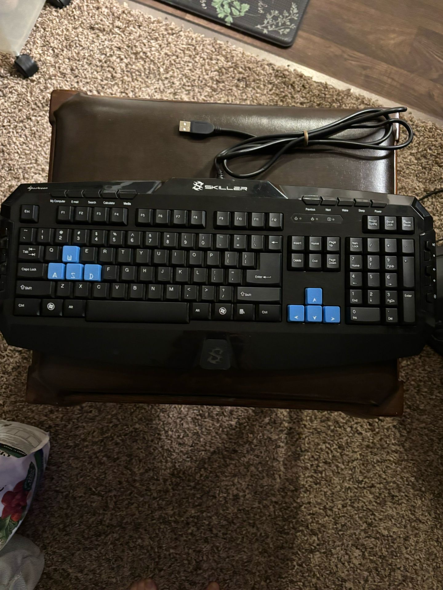 Electronics/Computer Keyboards