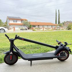 Electric scooter