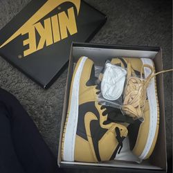 jordan 1’s size 4.5y