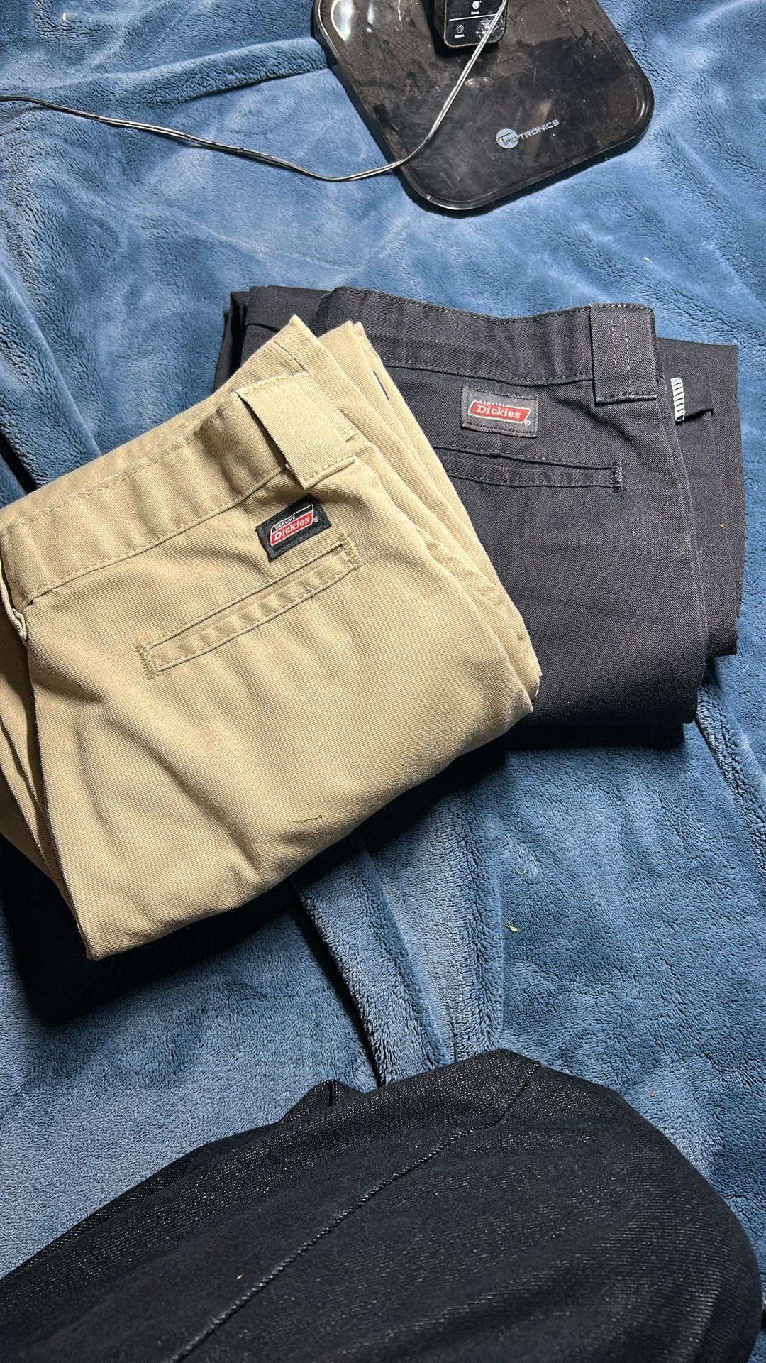 Dickies Size Idk Kid Size - 10 For Both