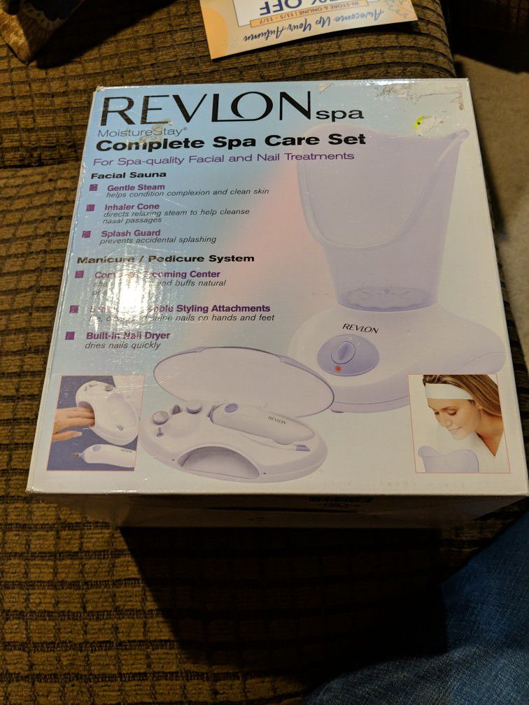 Revlon complete Spa Care Set